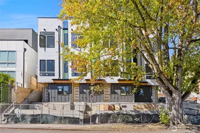 1535 19th Avenue, Seattle, WA 98122 - Photo 1