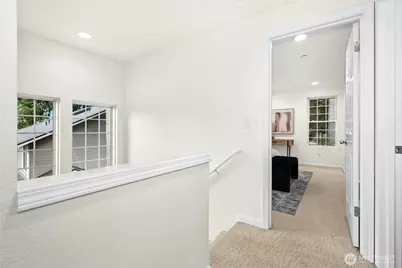 13725 NE 87th Street, Redmond, WA 98052 - Photo 17