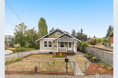 1532 Naval Avenue, Bremerton, WA 98312 - Photo 1