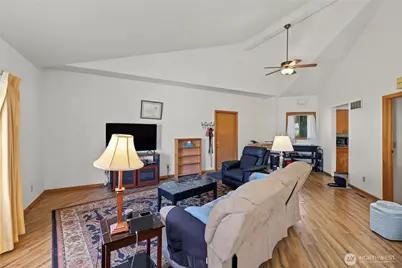 1786 5th St NE, East Wenatchee, WA 98802 - Photo 11
