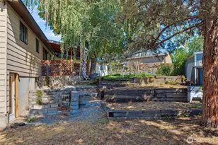 1786 5th St NE, East Wenatchee, WA 98802 - Photo 35