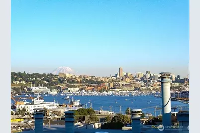 3661 Albion Place N #2, Seattle, WA 98103 - Photo 13
