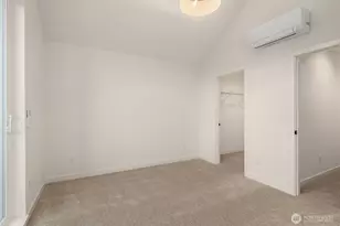 805 NE 71st St, Seattle, WA 98115 - Photo 15