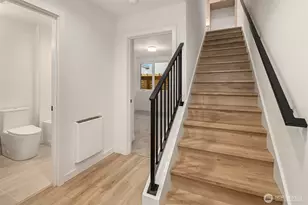 805 NE 71st St, Seattle, WA 98115 - Photo 27
