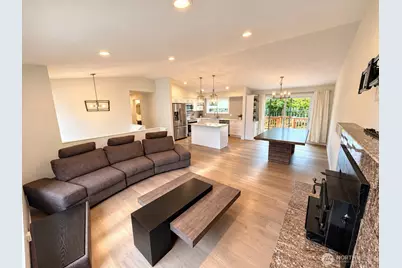 1719 N 105th Street, Seattle, WA 98133 - Photo 7