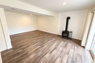 1719 N 105th St, Seattle, WA 98133 - Photo 19