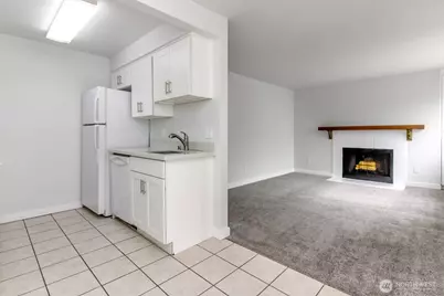 4812 S 187th Place #B203, SeaTac, WA 98188 - Photo 5
