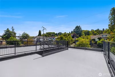 270 Fulton Street, Seattle, WA 98109 - Photo 27