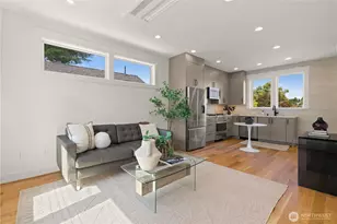 270 Fulton St, Seattle, WA 98109 - Photo 15
