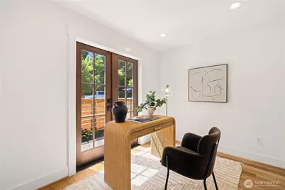 270 Fulton Street, Seattle, WA 98109 - Photo 5