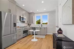 270 Fulton St, Seattle, WA 98109 - Photo 13