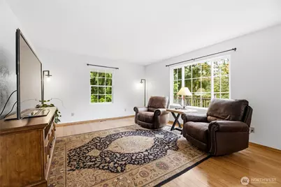 17209 45th St E, Lake Tapps, WA 98391 - Photo 5
