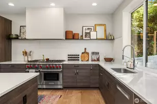 5751 36th Ave NE, Seattle, WA 98105 - Photo 13