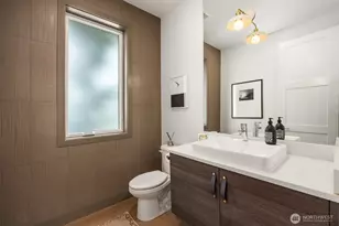 5751 36th Ave NE, Seattle, WA 98105 - Photo 19