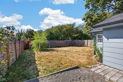 9449 5th Avenue SW #B, Seattle, WA 98106 - Photo 25