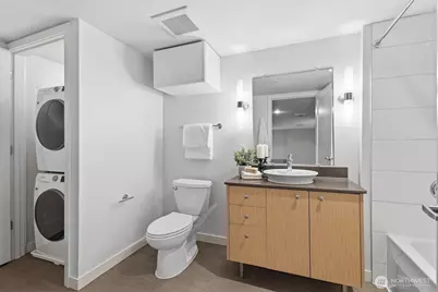 3104 Western Avenue #104, Seattle, WA 98121 - Photo 19