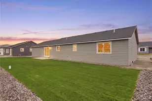 201 Salmon Dr, Wenatchee, WA 98801 - Photo 7