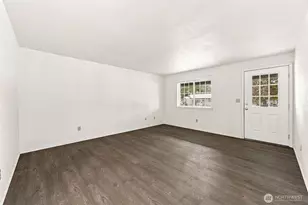 912 Marion St, Centralia, WA 98531 - Photo 3