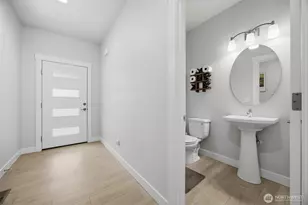 408 Hammond St, Blaine, WA 98230 - Photo 5
