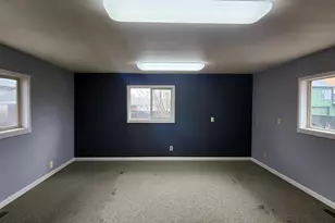 305 W 1st St, Aberdeen, WA 98520 - Photo 9