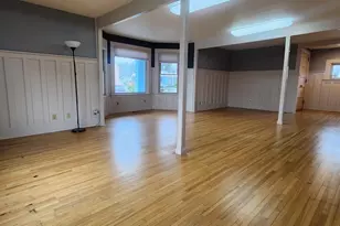 305 W 1st St, Aberdeen, WA 98520 - Photo 5