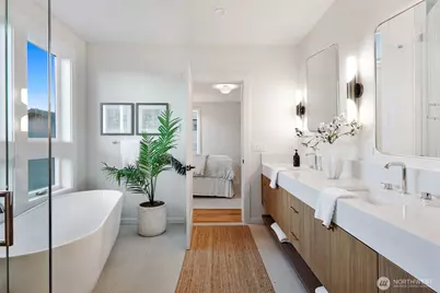 2010 McGilvra Boulevard E, Seattle, WA 98112 - Photo 13
