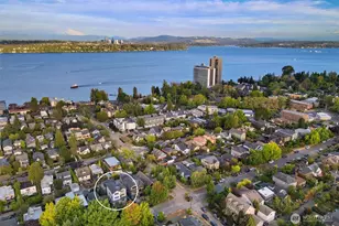 2010 McGilvra Blvd E, Seattle, WA 98112 - Photo 33