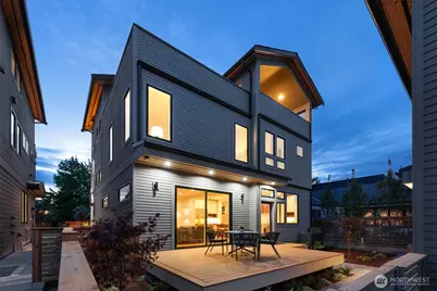 2010 McGilvra Boulevard E, Seattle, WA 98112 - Photo 29