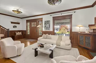 2337 N 61st St, Seattle, WA 98103 - Photo 5