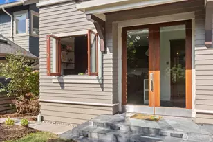 2337 N 61st St, Seattle, WA 98103 - Photo 35