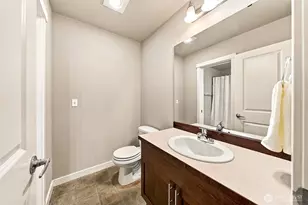 6337 Victoria Ave SE, Auburn, WA 98092 - Photo 19