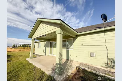 3304 W Crabapple Court, Moses Lake, WA 98837 - Photo 5