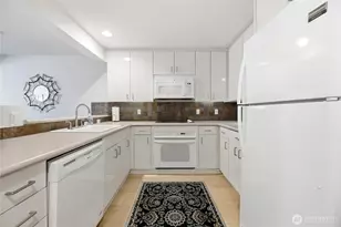 1 Broadway, Tacoma, WA 98402 - Photo 9