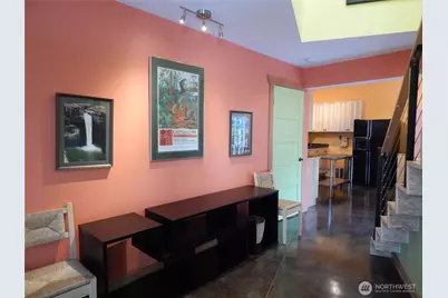 7321 35th Avenue SW, Seattle, WA 98126 - Photo 5