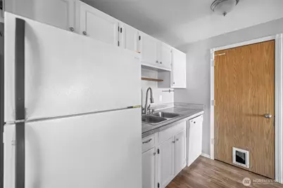 1014 W Spruce Street, Port Angeles, WA 98363 - Photo 11