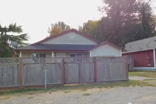 1014 W Spruce St, Port Angeles, WA 98363 - Photo 29