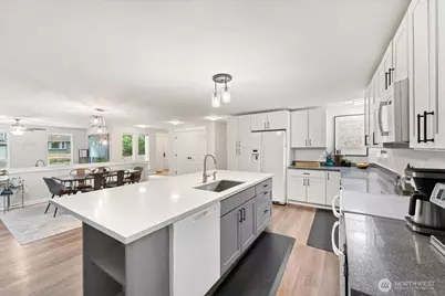 4002 55th Street Ct NW, Gig Harbor, WA 98335 - Photo 5