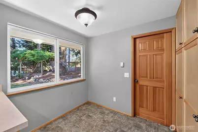 12212 47th Avenue E, Tacoma, WA 98446 - Photo 37