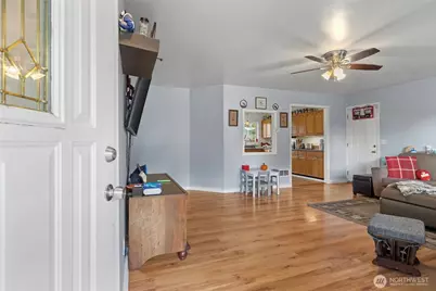 957 Donald Avenue, Oak Harbor, WA 98277 - Photo 9