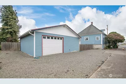 656 Davidson Avenue, Woodland, WA 98674 - Photo 37