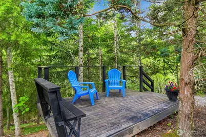 7023 Autumn Avenue SE, Snoqualmie, WA 98065 - Photo 27