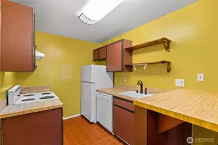 6581 137th Pl NE, Redmond, WA 98052 - Photo 9