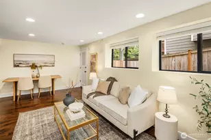 2534 NE 94th St, Seattle, WA 98115 - Photo 29