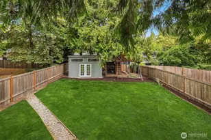 2534 NE 94th St, Seattle, WA 98115 - Photo 35