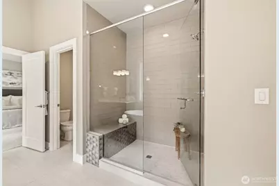 24387 NE 24th Street, Sammamish, WA 98074 - Photo 25