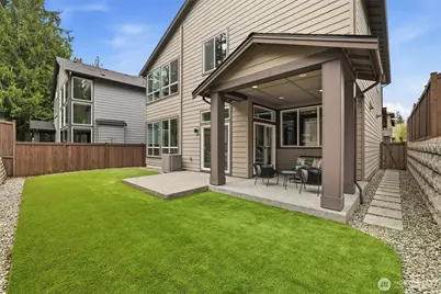 24387 NE 24th Street, Sammamish, WA 98074 - Photo 37