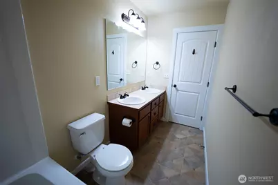 3843 Southlake Drive SE, Lacey, WA 98503 - Photo 27