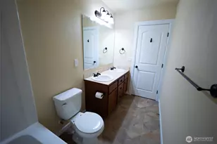 3843 Southlake Dr SE, Lacey, WA 98503 - Photo 27