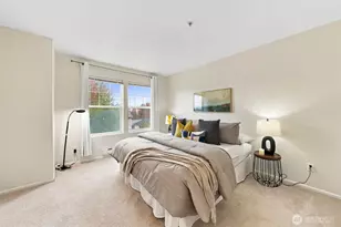 3727 S Holly Park Dr, Seattle, WA 98118 - Photo 11