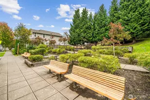 3727 S Holly Park Dr, Seattle, WA 98118 - Photo 17